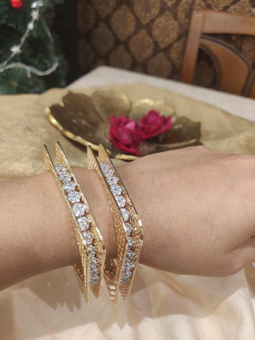 Designer ad openable bangles
