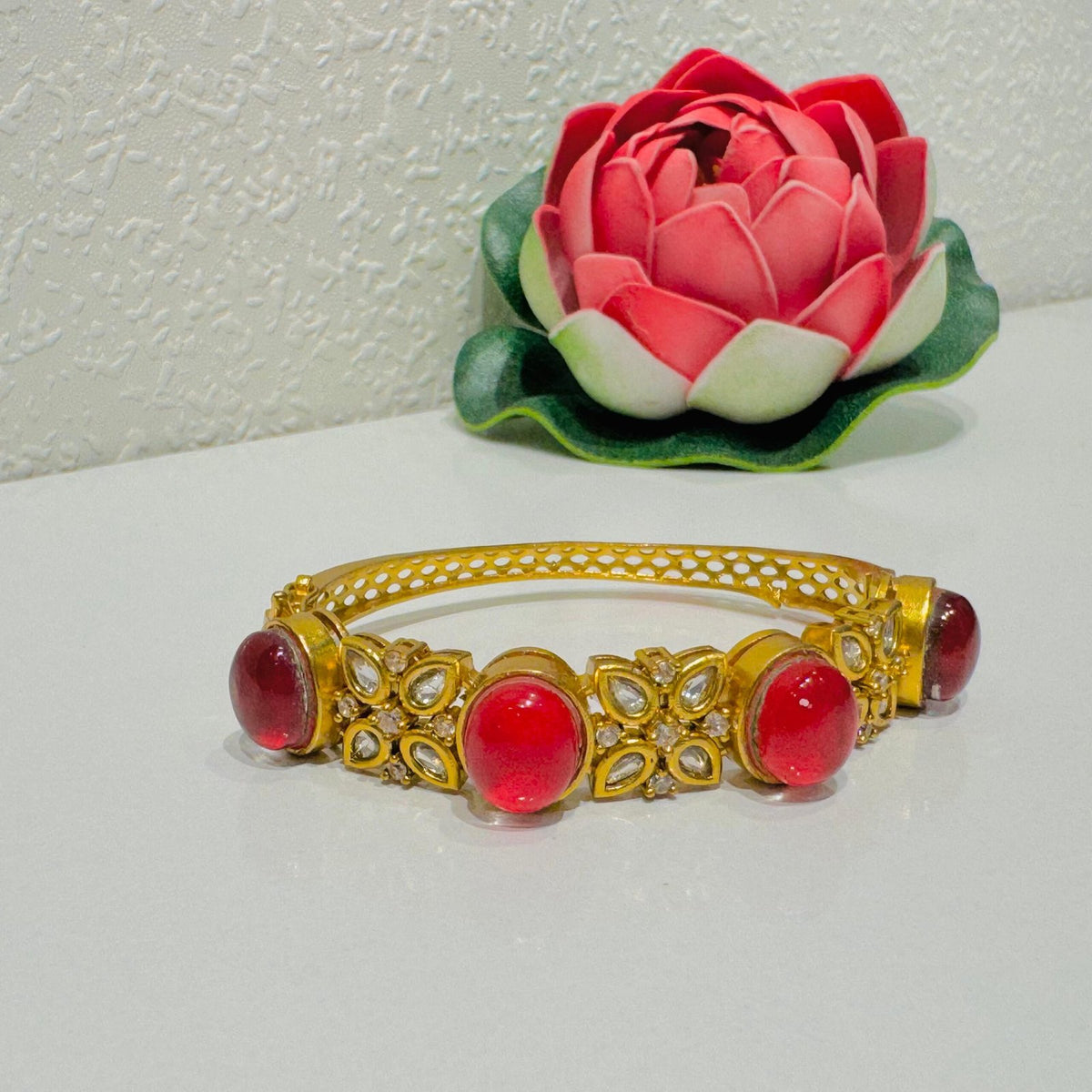 Radiant classic red stone kada