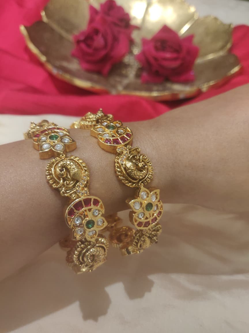Lustrous peacock floral bangles