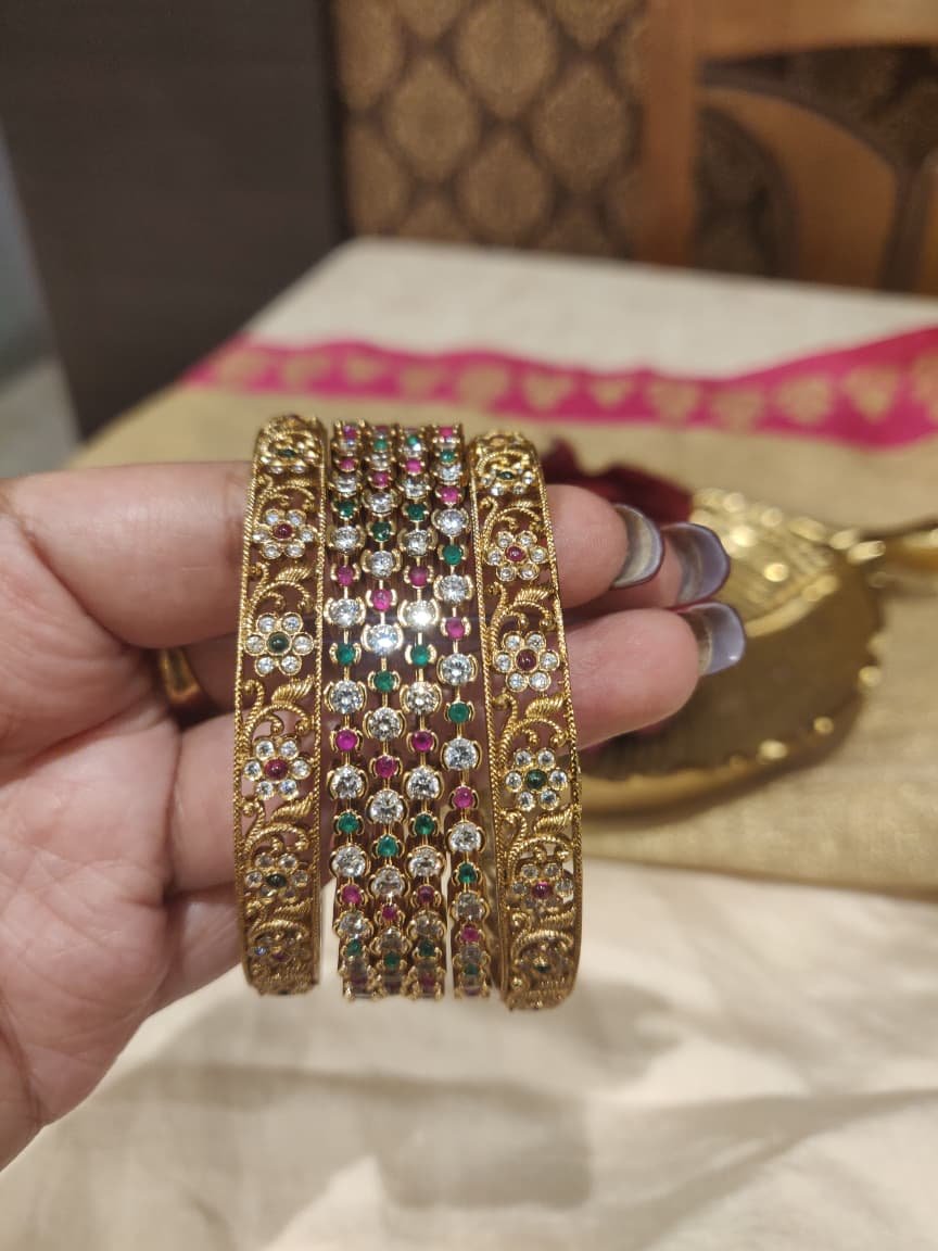 Lustrous ruby green ad stone bangle combo set