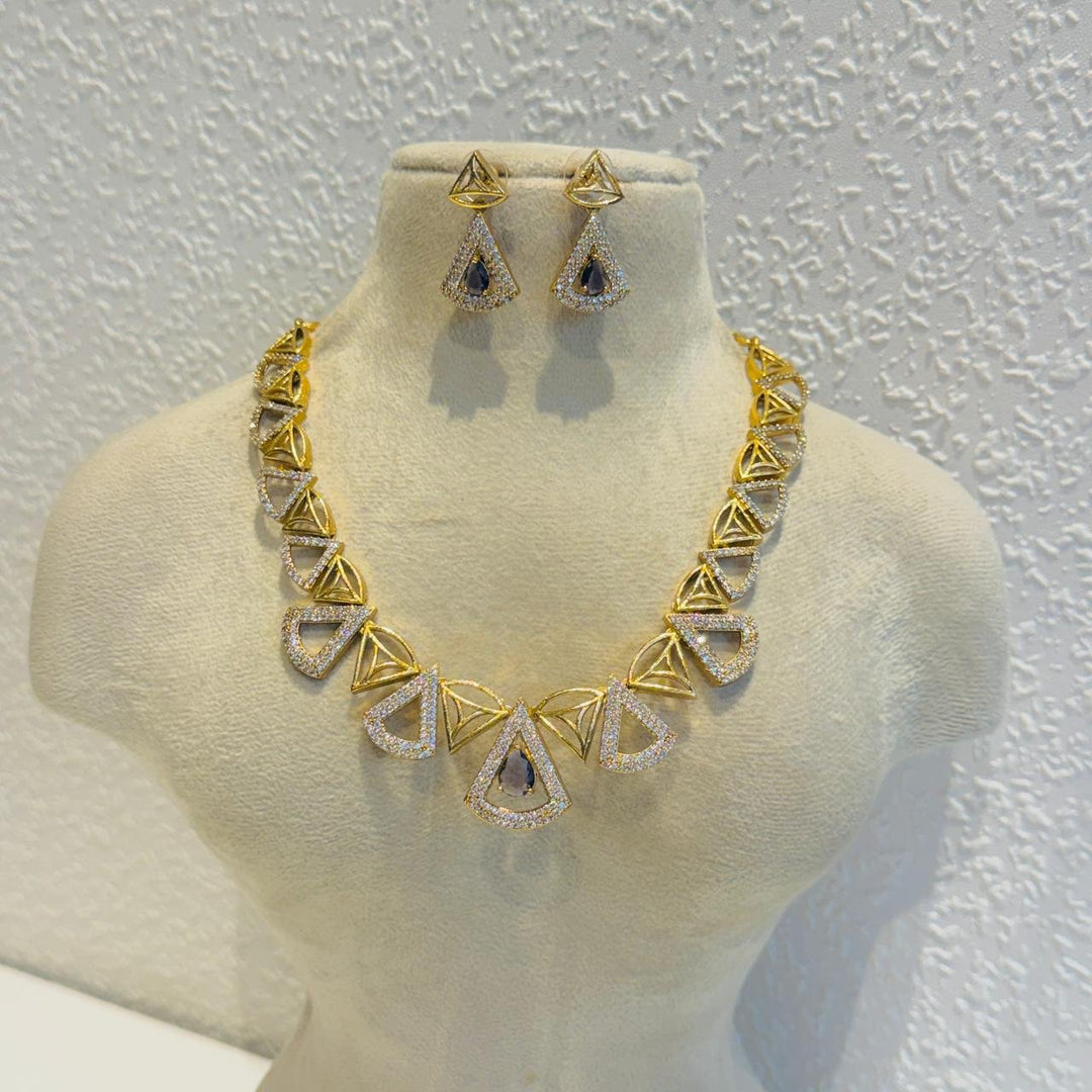 Glamorous Purple Stone Trangular Necklace