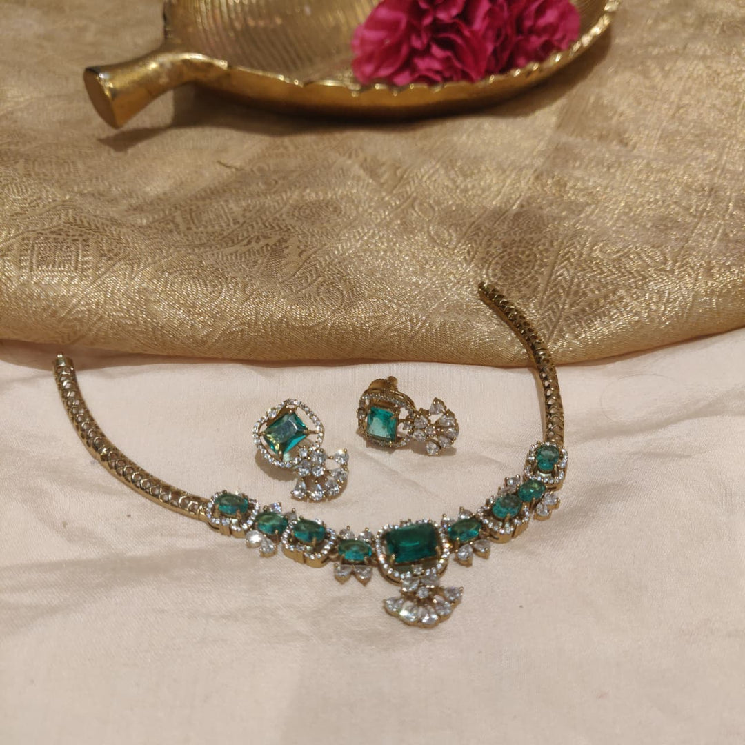 Opulent Mint AD Stone Short Necklace