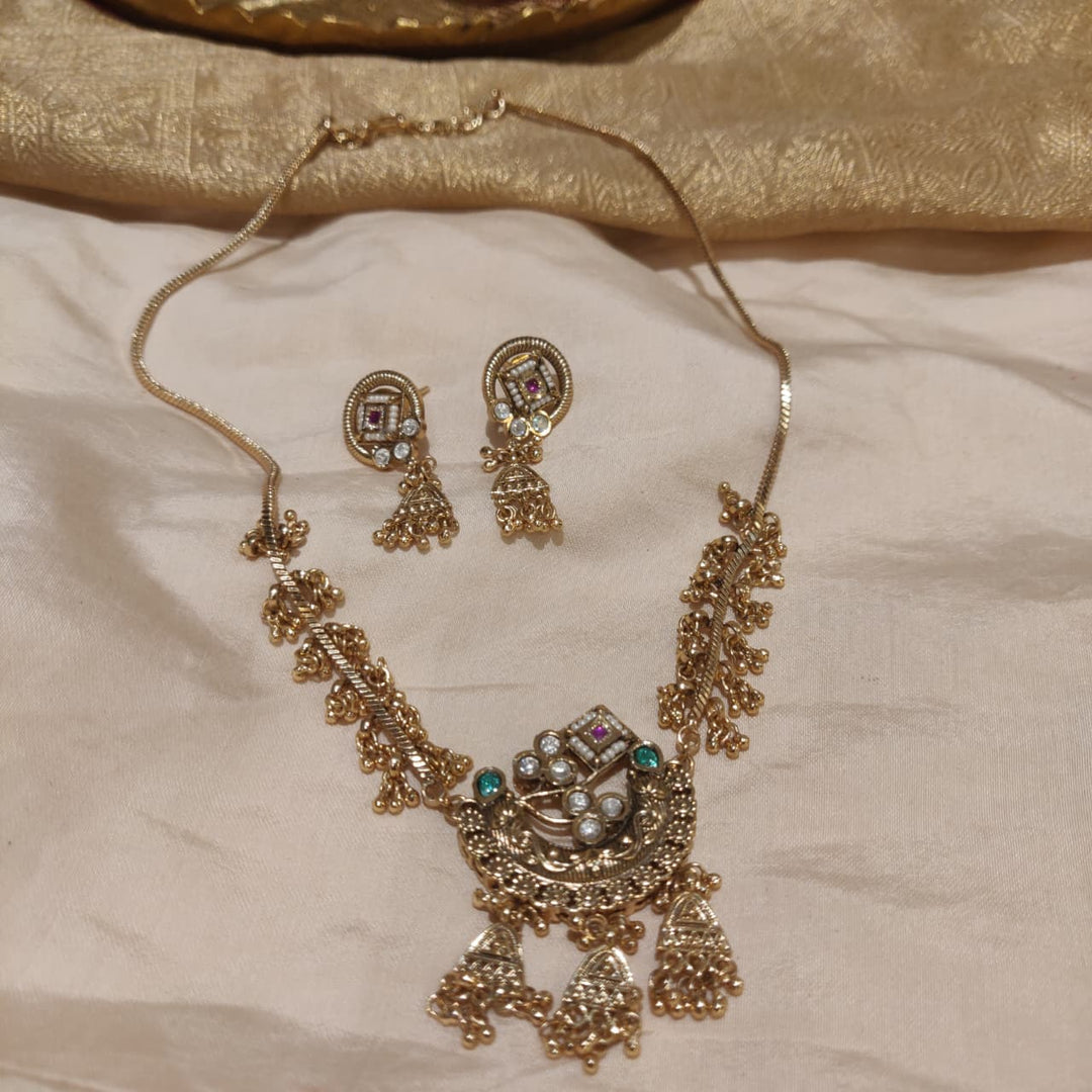 Delicate AD Stone Pendant Golden Beads Chain