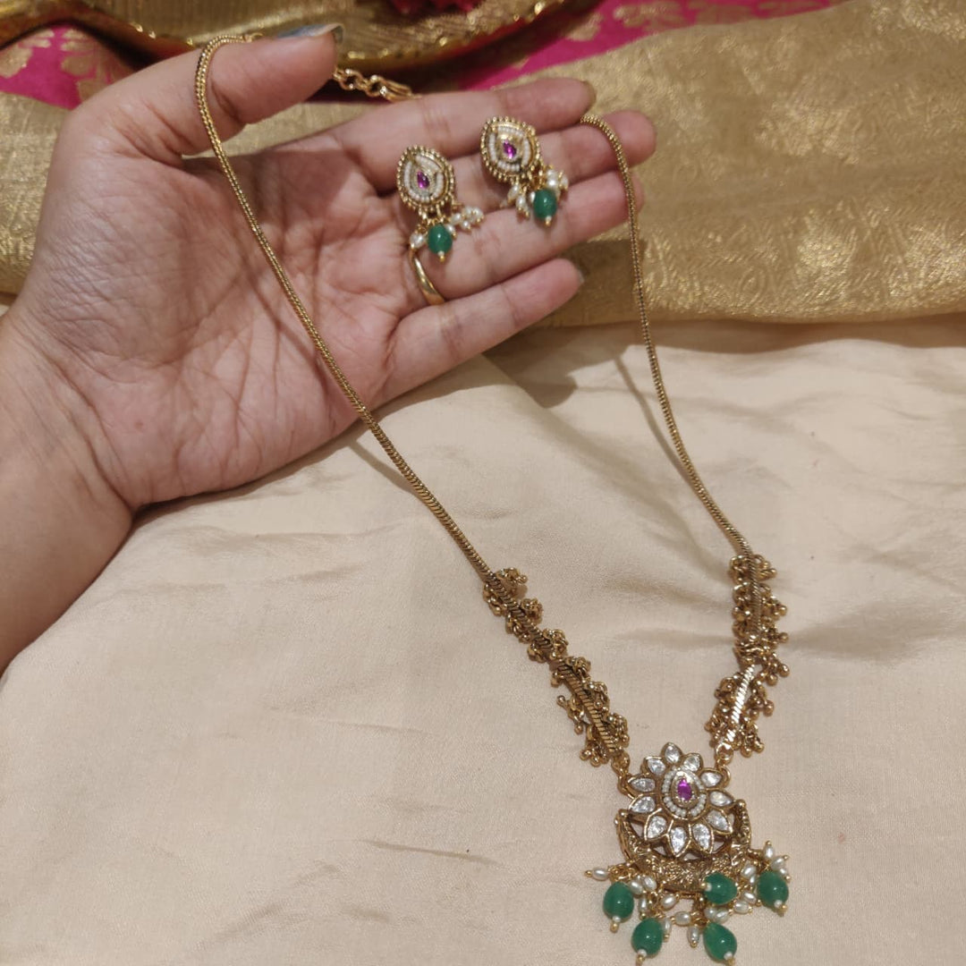 Glamorous Floral AD Stone Chain with Gold Green Beads