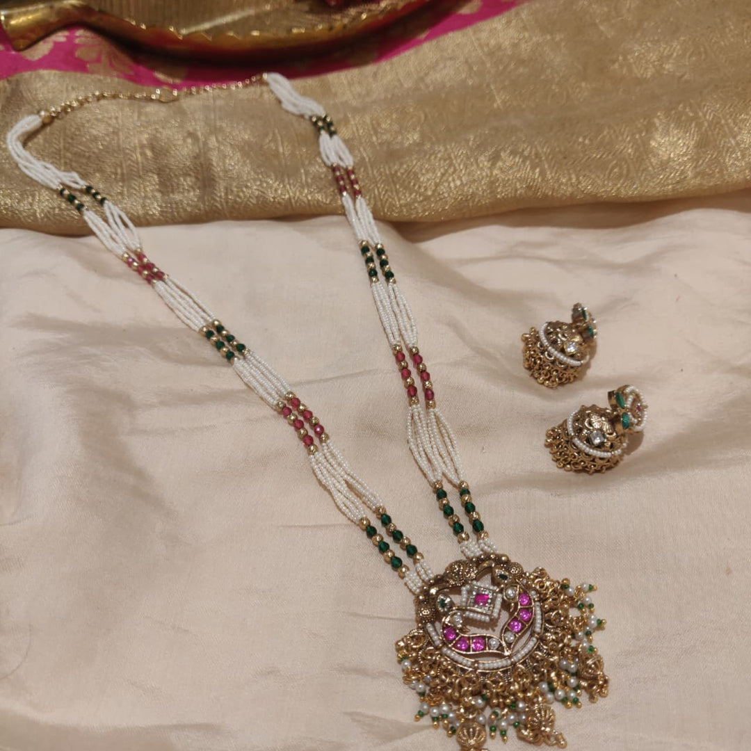 Sparkling White Beads layer Long Necklace with Golden Beads