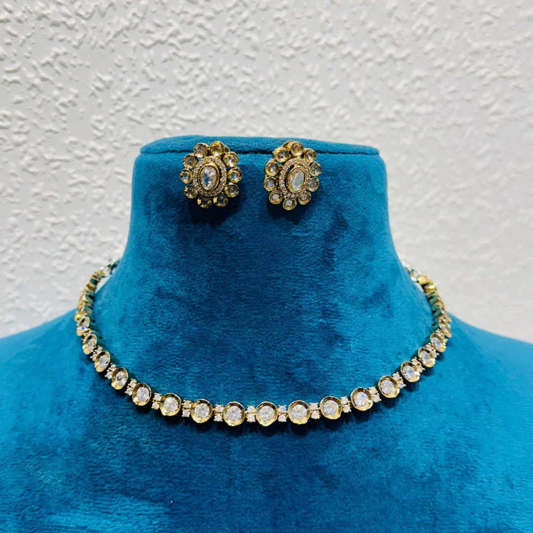 Exquisite ad stone 1 line choker necklace