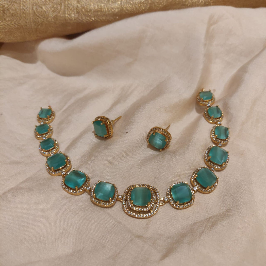 Pinnacle Mint AD Stone Short Necklace