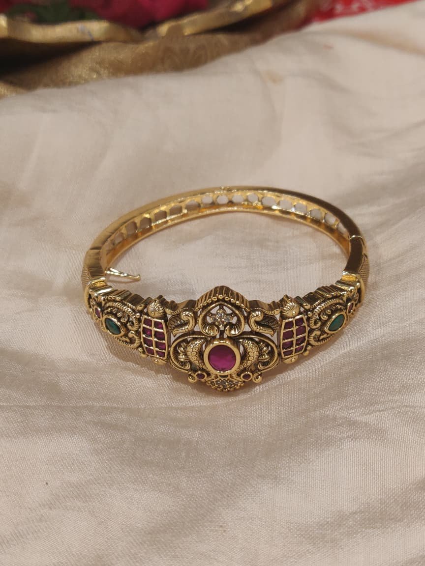 Exquisite Ruby Stone Peacock Kada