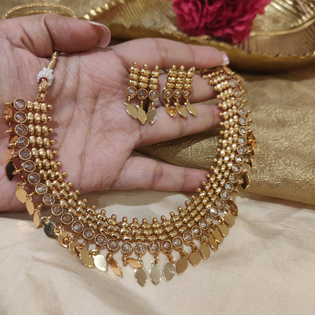 Glamorous AD Stone Golden Droplet Necklace