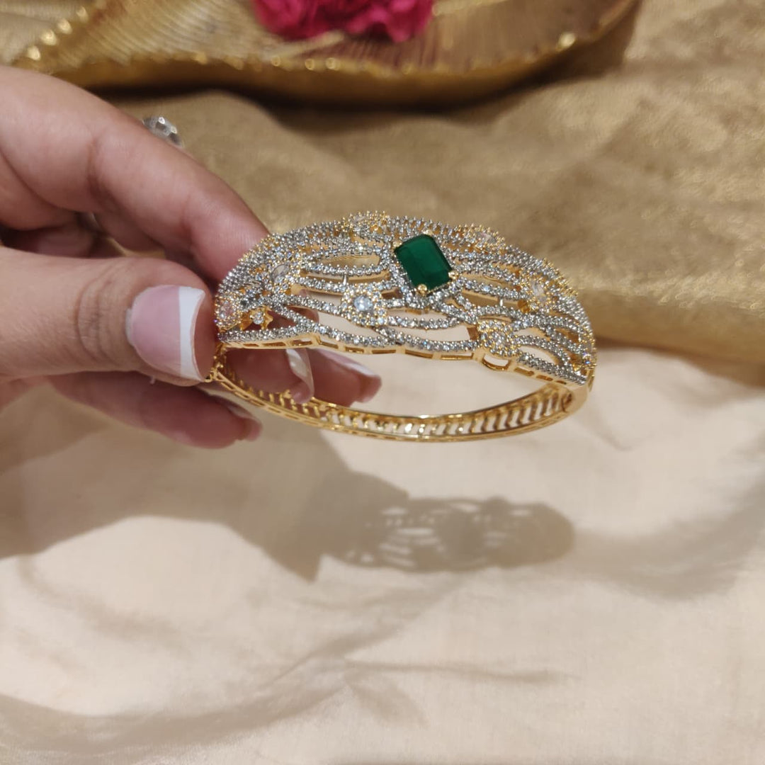 Unique AD Green Stone Kada