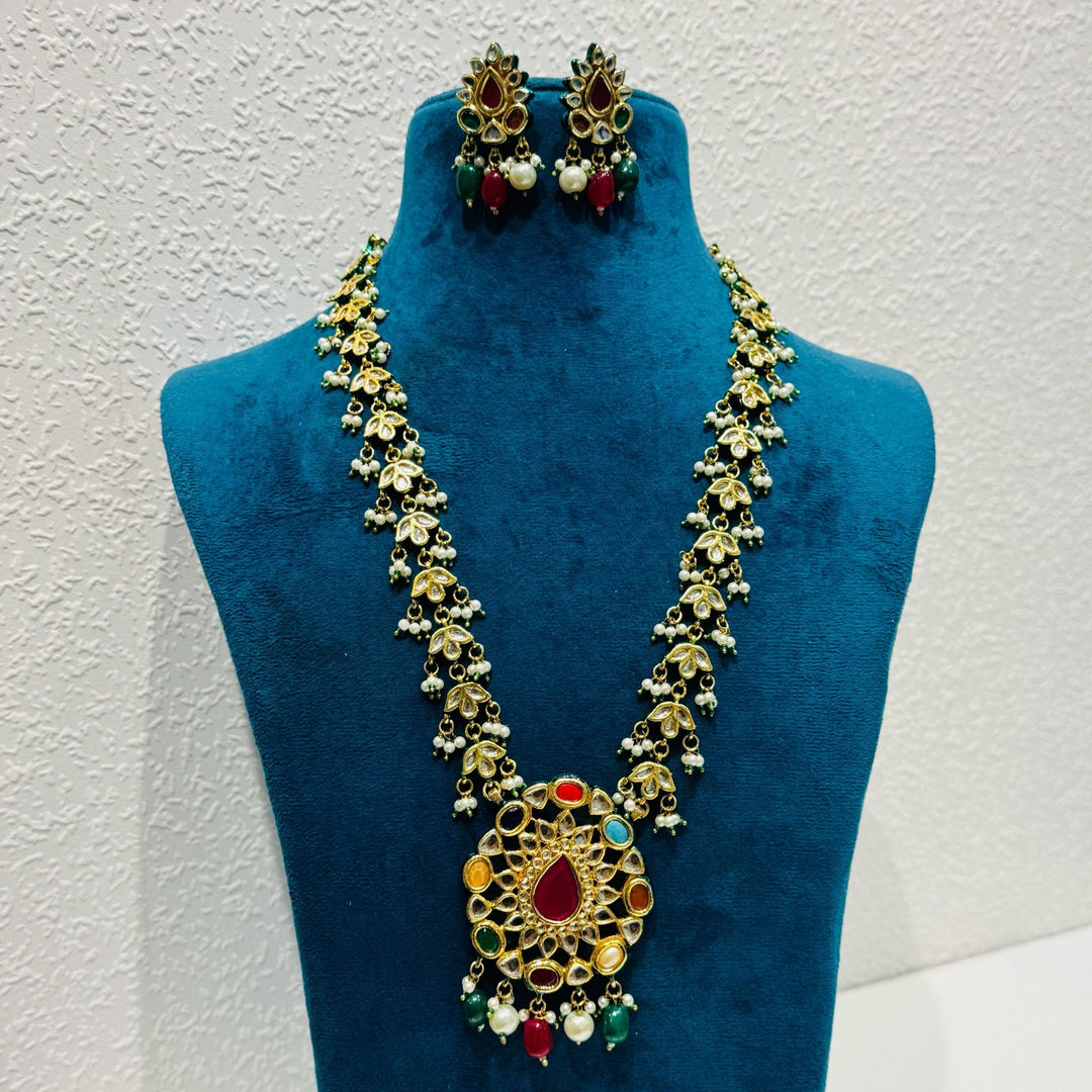 Captivating multi color with red droplet pendant with floral haar necklace