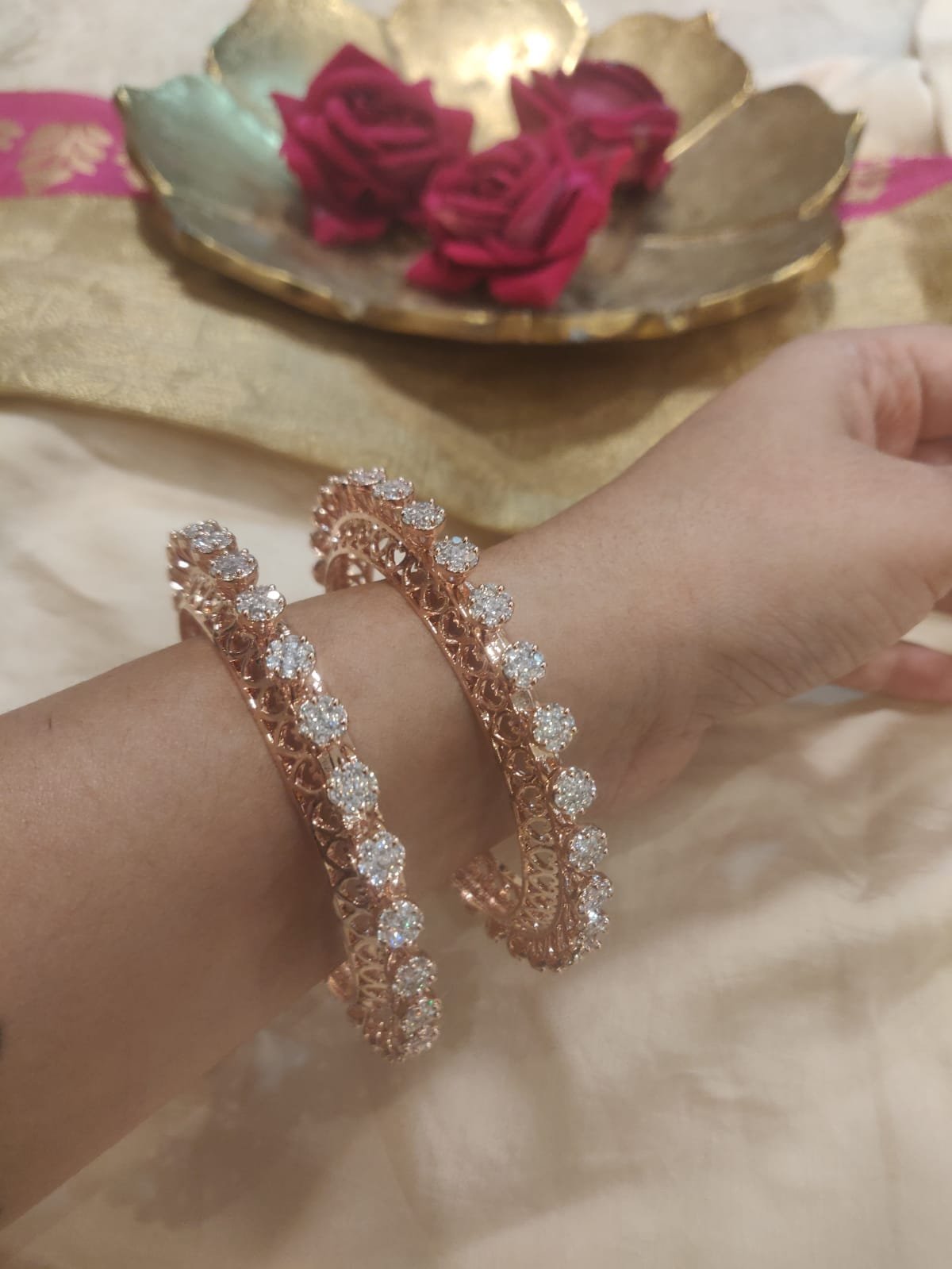 Exquisite rosegold bangles with ad stone set of 2