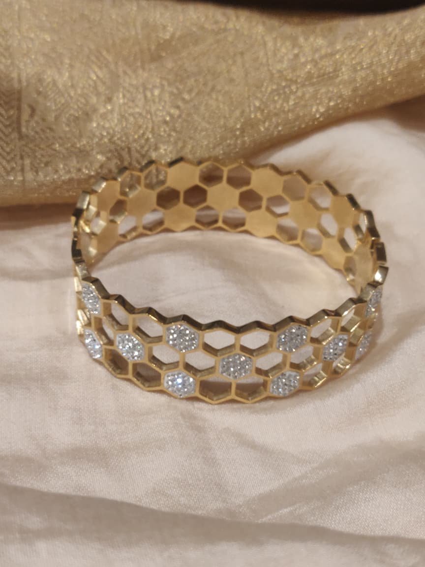 Radiant CZ Honeycomb Kada