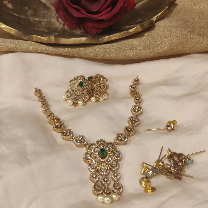Iconic Floral Droplet Changeable Necklace
