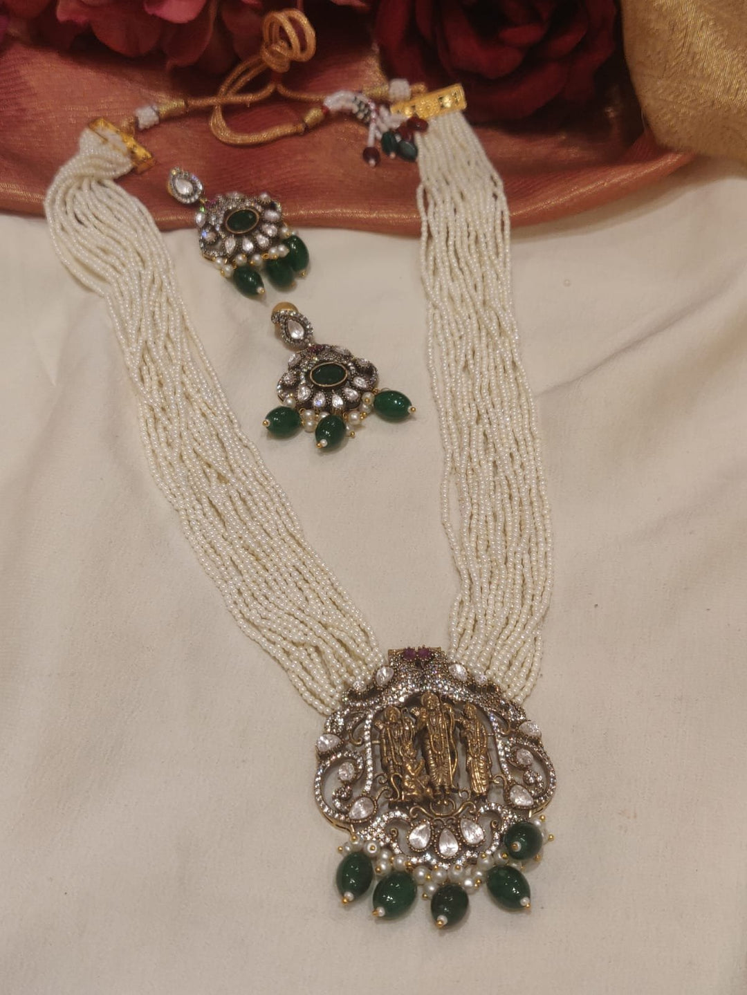 Divine Handcrafted Ramdarbar Pendant With Green Beads Long Haar