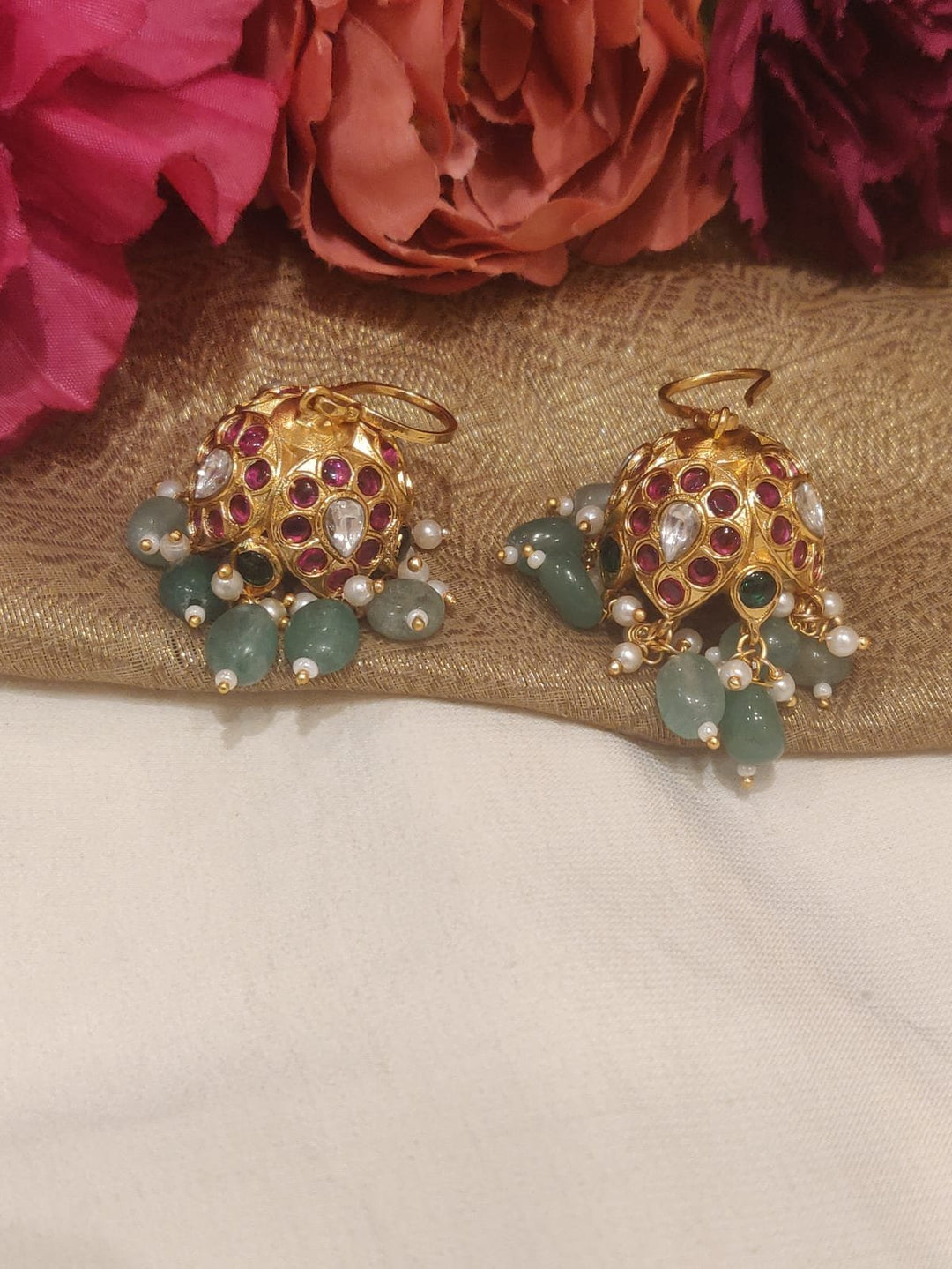 Mesmerizing Kemp Design With Sky Blue Beads Earring