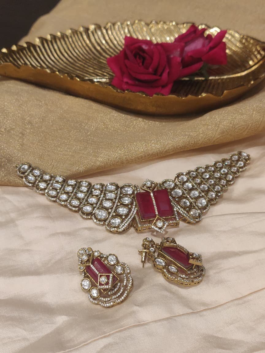 Majestic Ruby Stone Crytsal AD Stone Choker