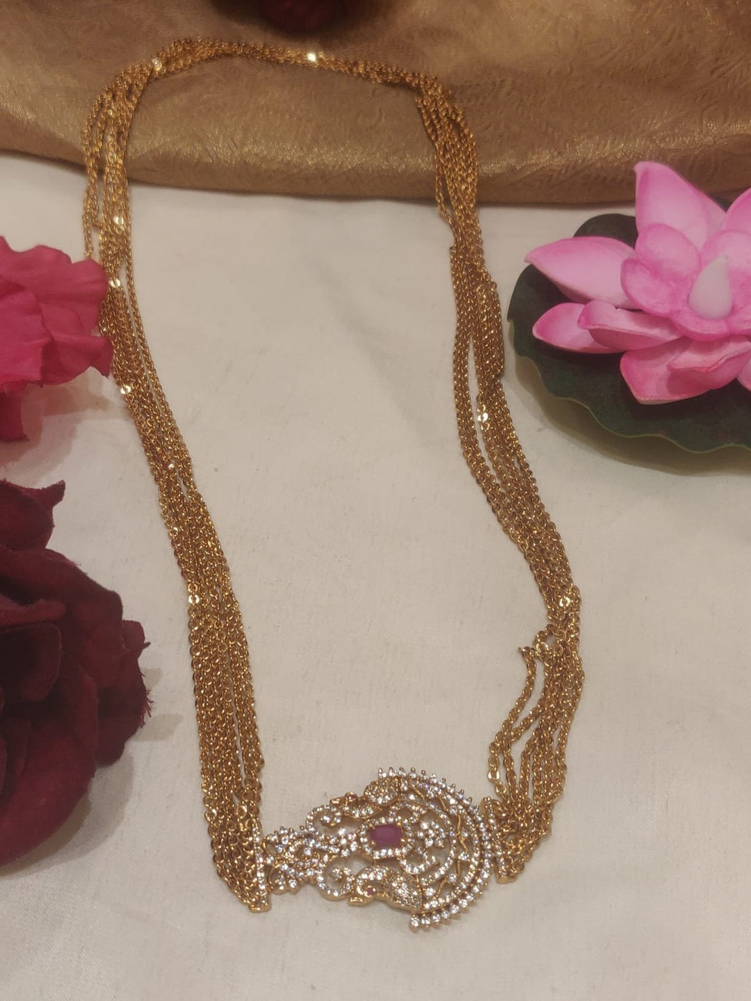 Tantalizing Multilayer Chain With Red AD Peacock