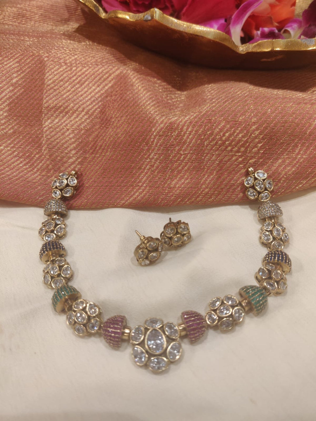 Tantalizing Multicolour Crystal Floral Short Necklace