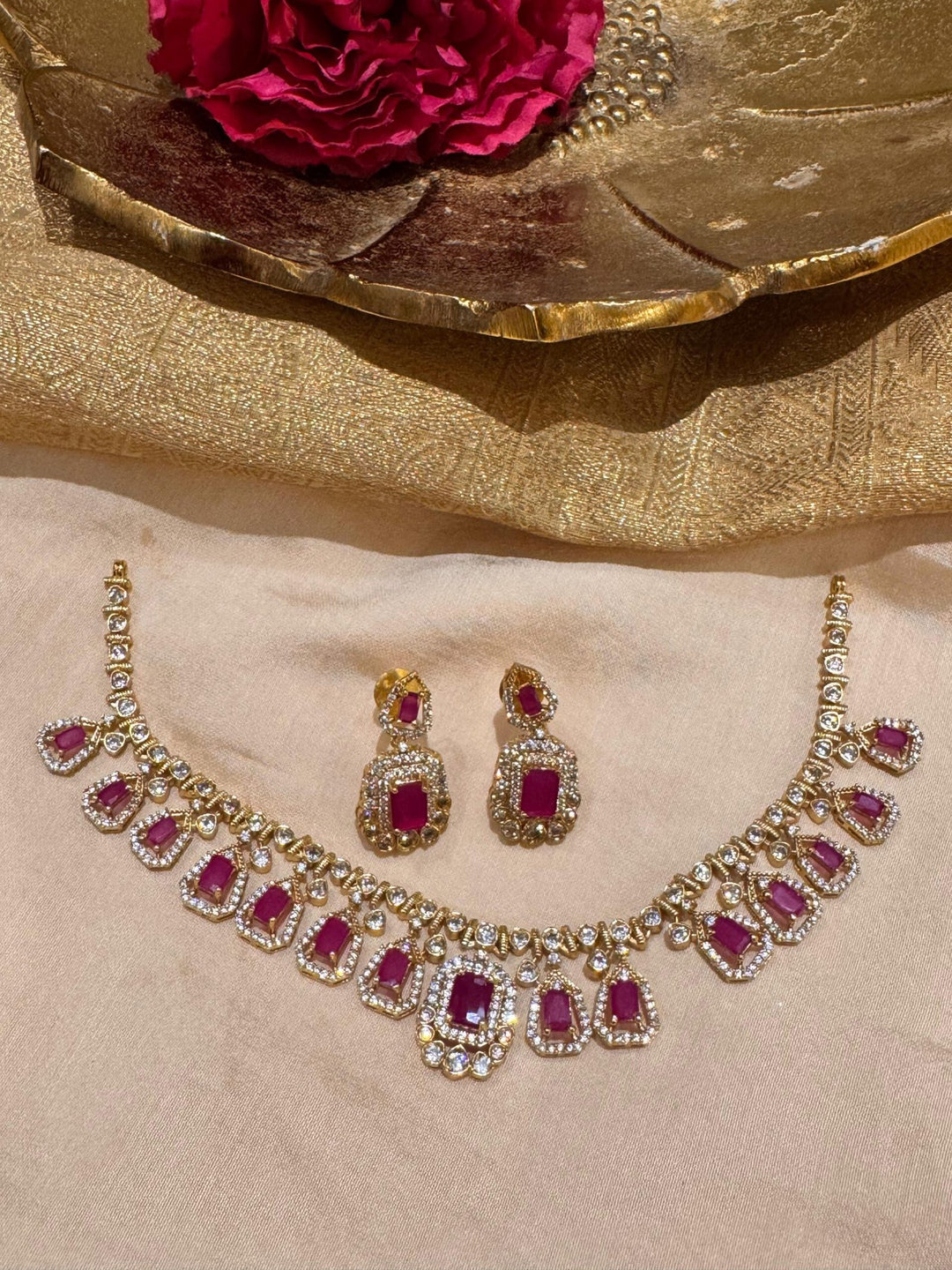 Elegant red blood bridal with diamond necklace