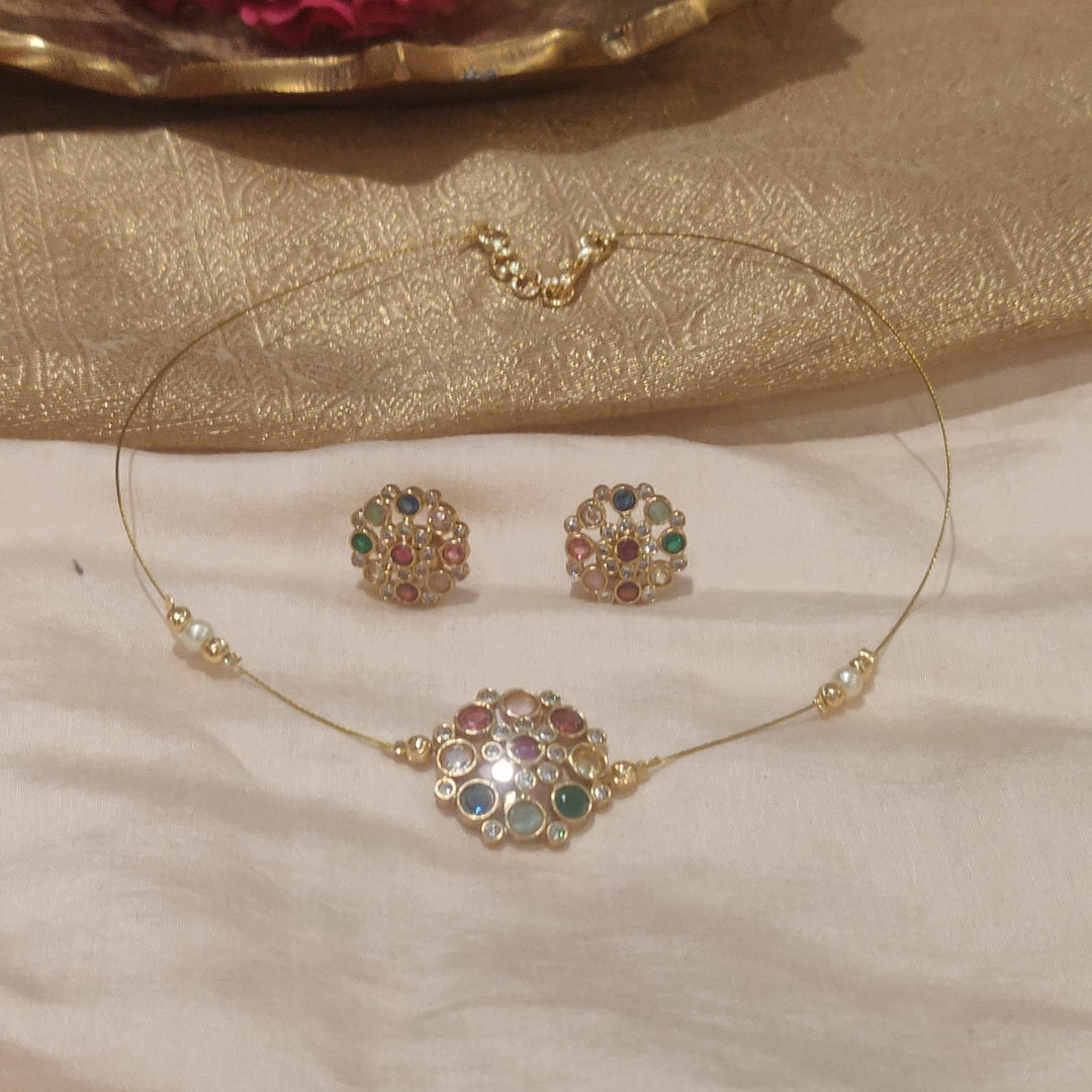 Unique multi color pendant choker necklace