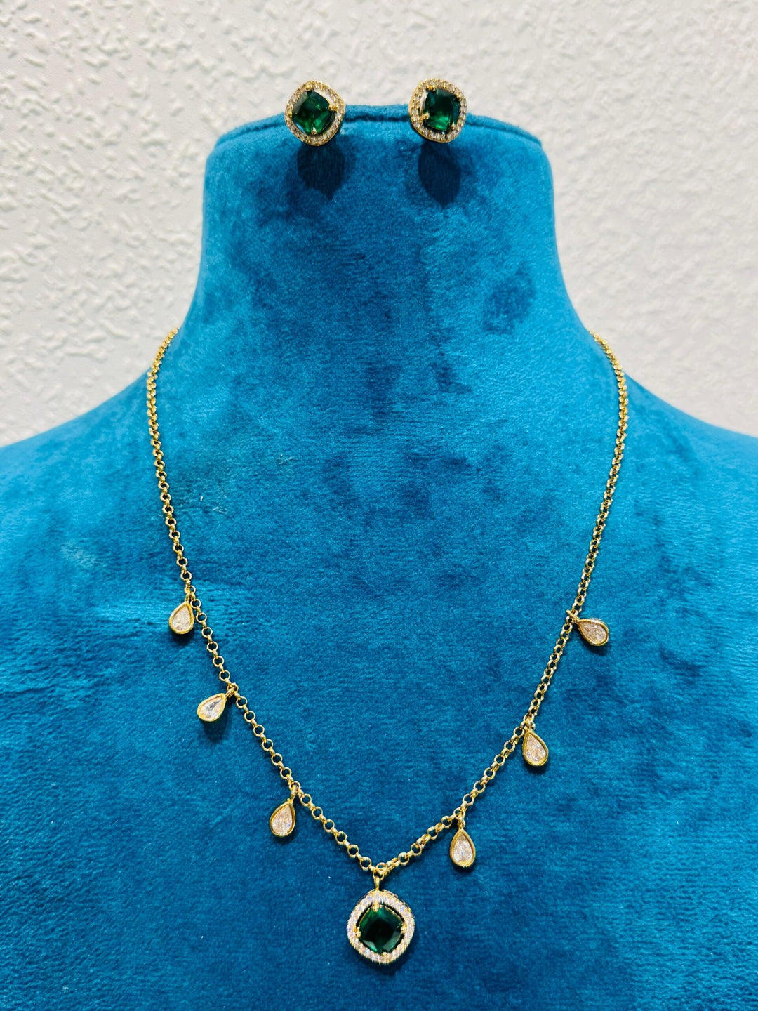 Unique Delicate emerald  with droplet with golden chain