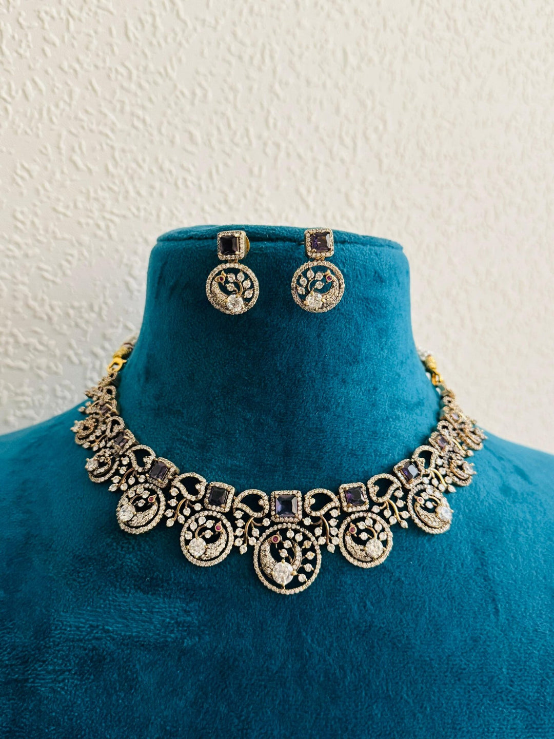 Graceful Precious navy stone with ad stone peacock design choker necklace
