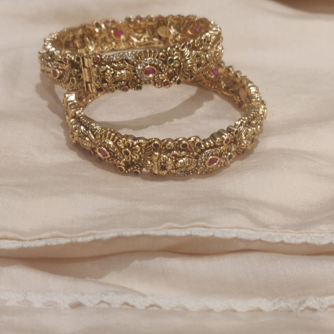 Divine Laksmi Bangles Set of 2