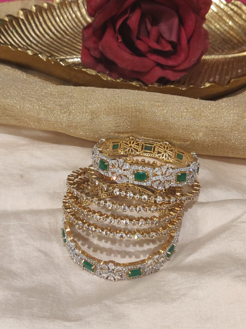 Majestic floral ad stone bangle combo
