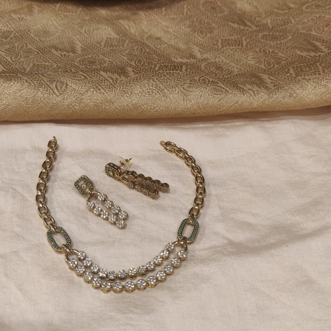 Lustrous Floral 2 Layer Necklace