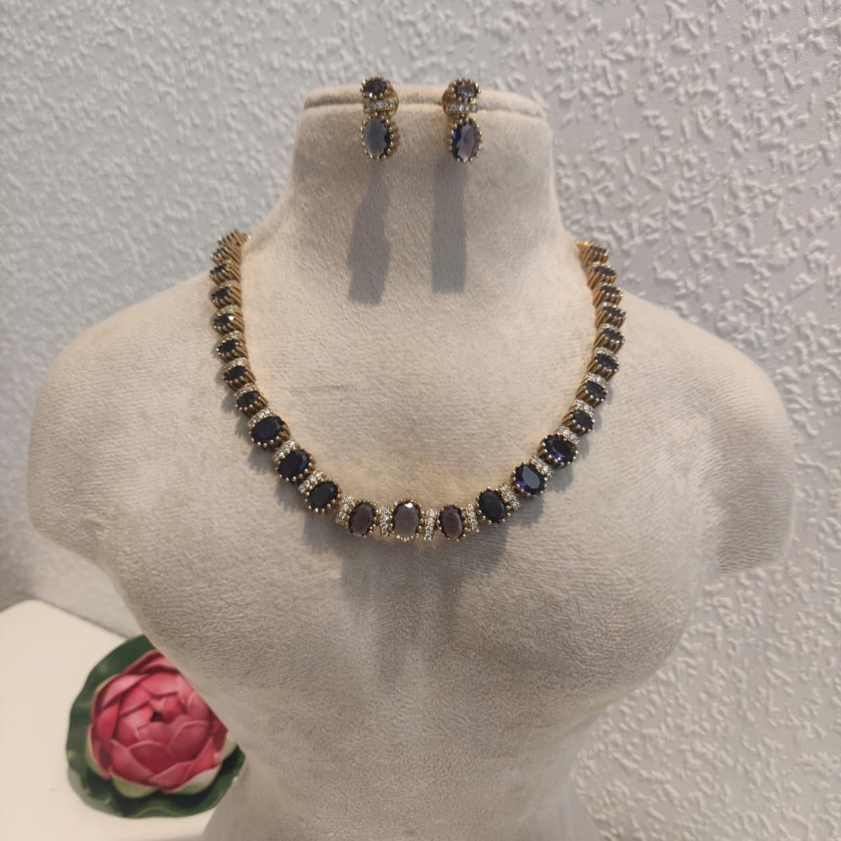 Radiant purple ad stone necklace