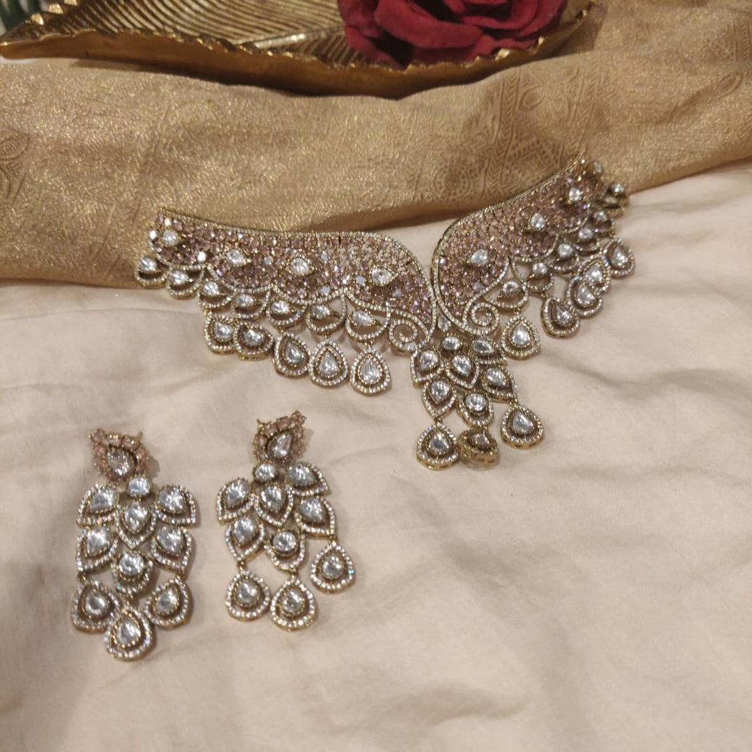 Dazzling Floral Kundan Stone Peach Choker