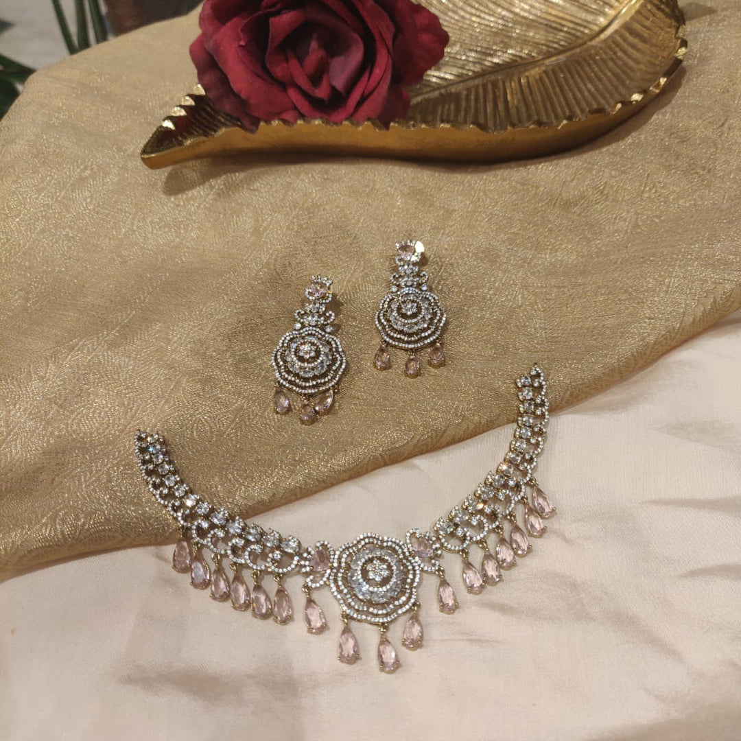 Captivating Floral Pink Droplet Ad Stone Necklace