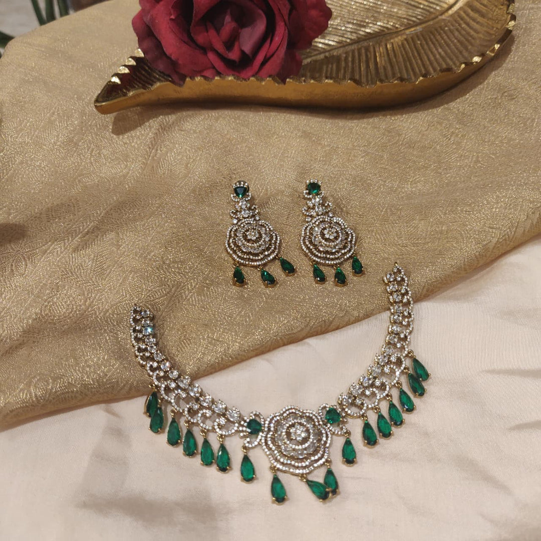 Radiant Floral Mint Droplet Ad Stone Necklace