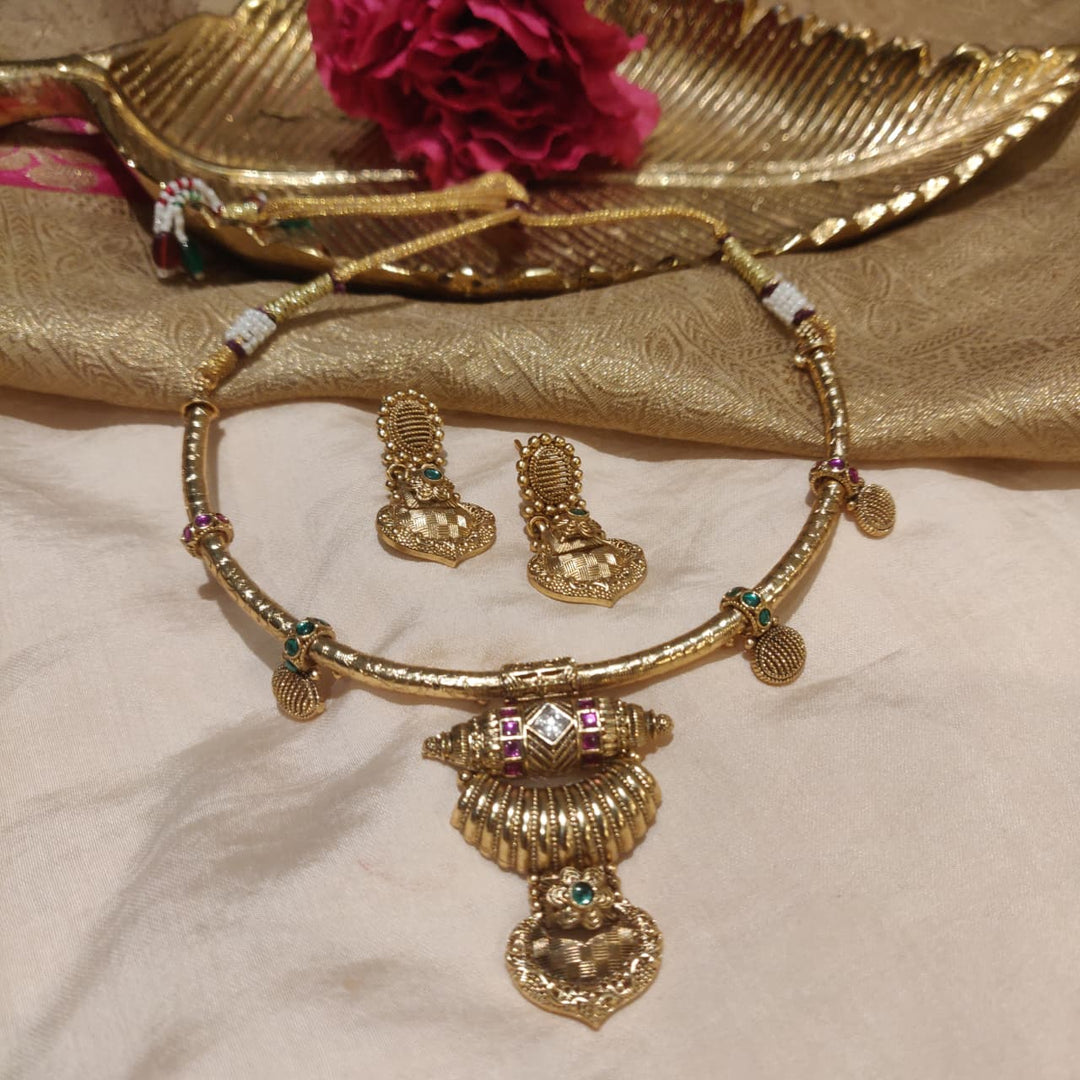 Timeless Golden Bridal Necklace