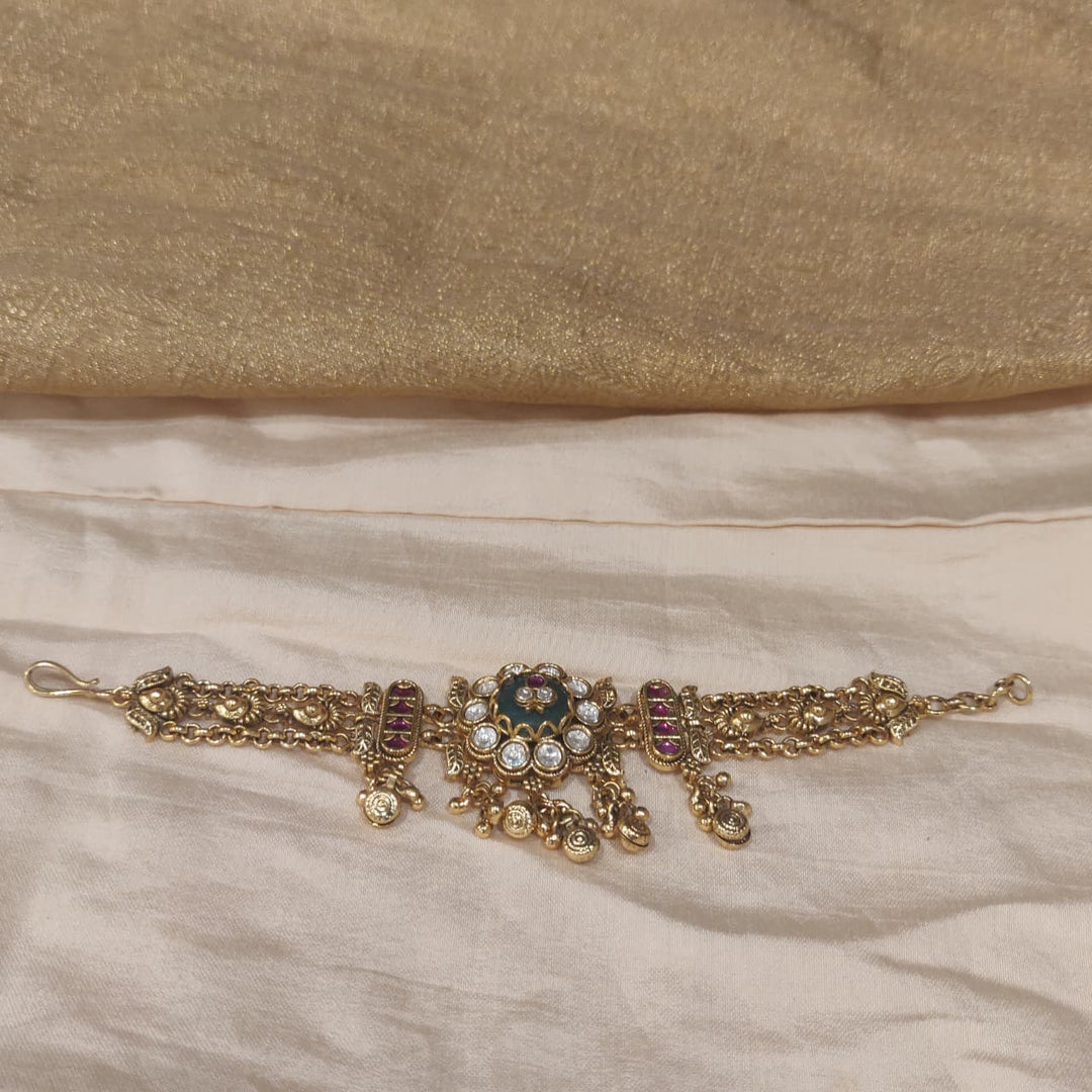 Mesmerizing Floral Stone Peacock Choker