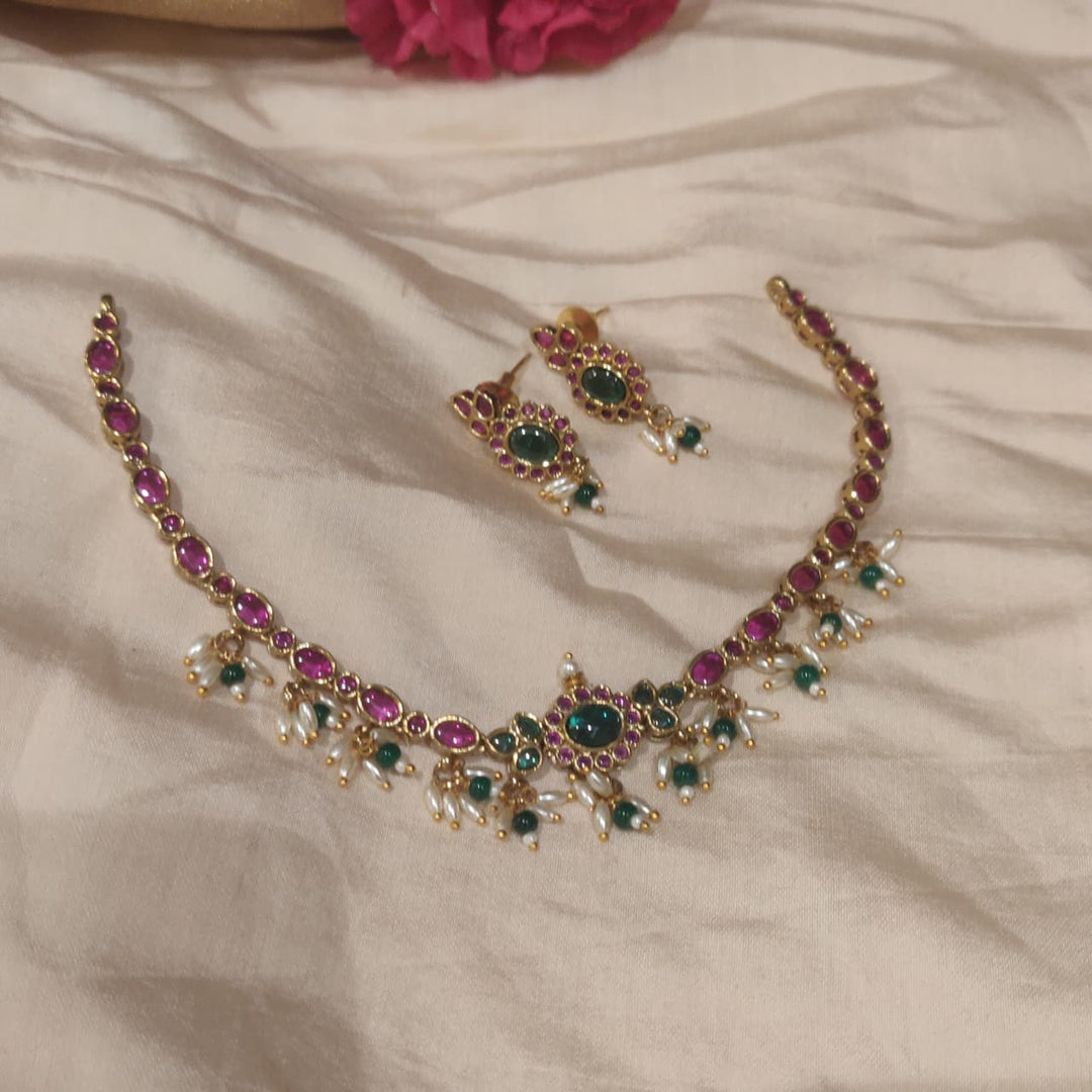 Elegant Gold-Plated Ruby and Emerald Choker Necklace Set with Pearl Drops