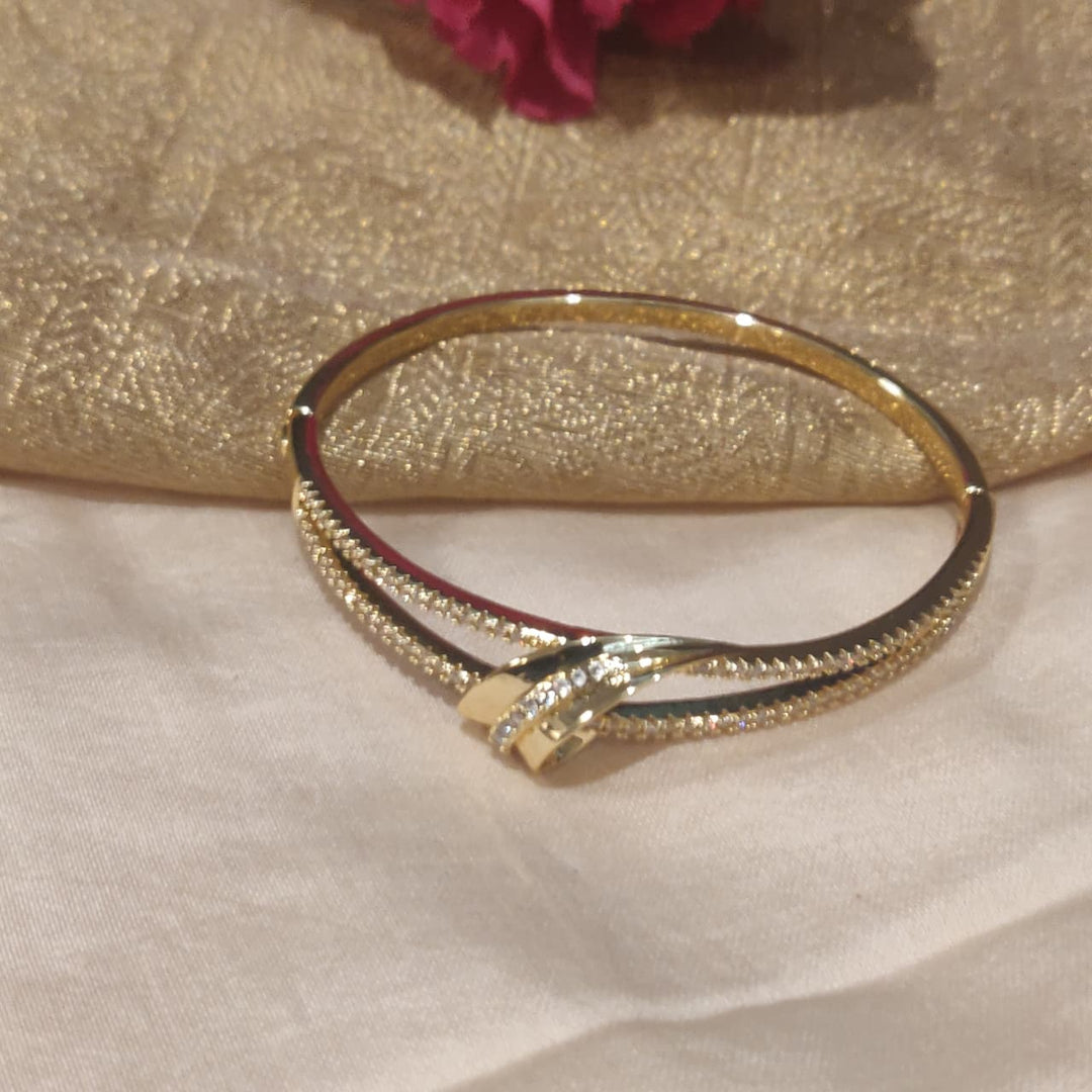 Dazzling Golden Kada