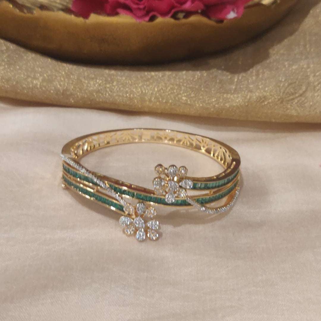 Elegant Floral Green Stone Open Kada