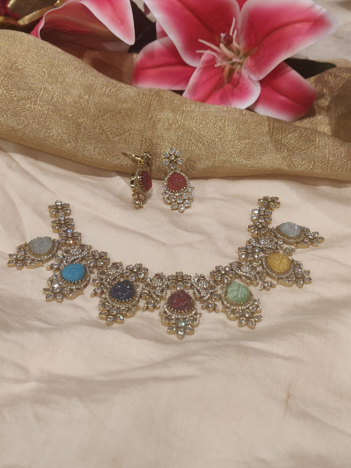 Rainbow gems floral golden choker