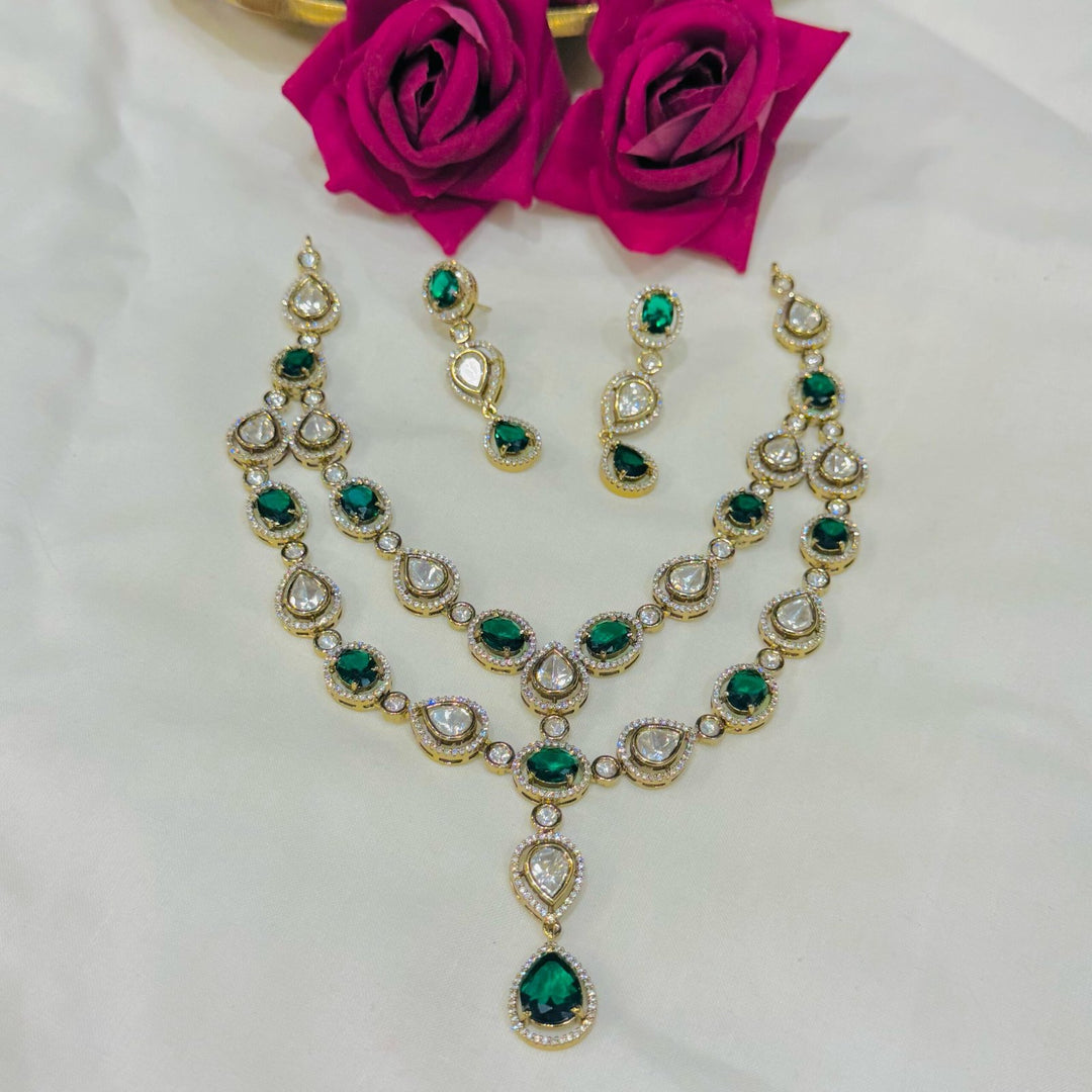 Emerald 2-layer ad stone necklace