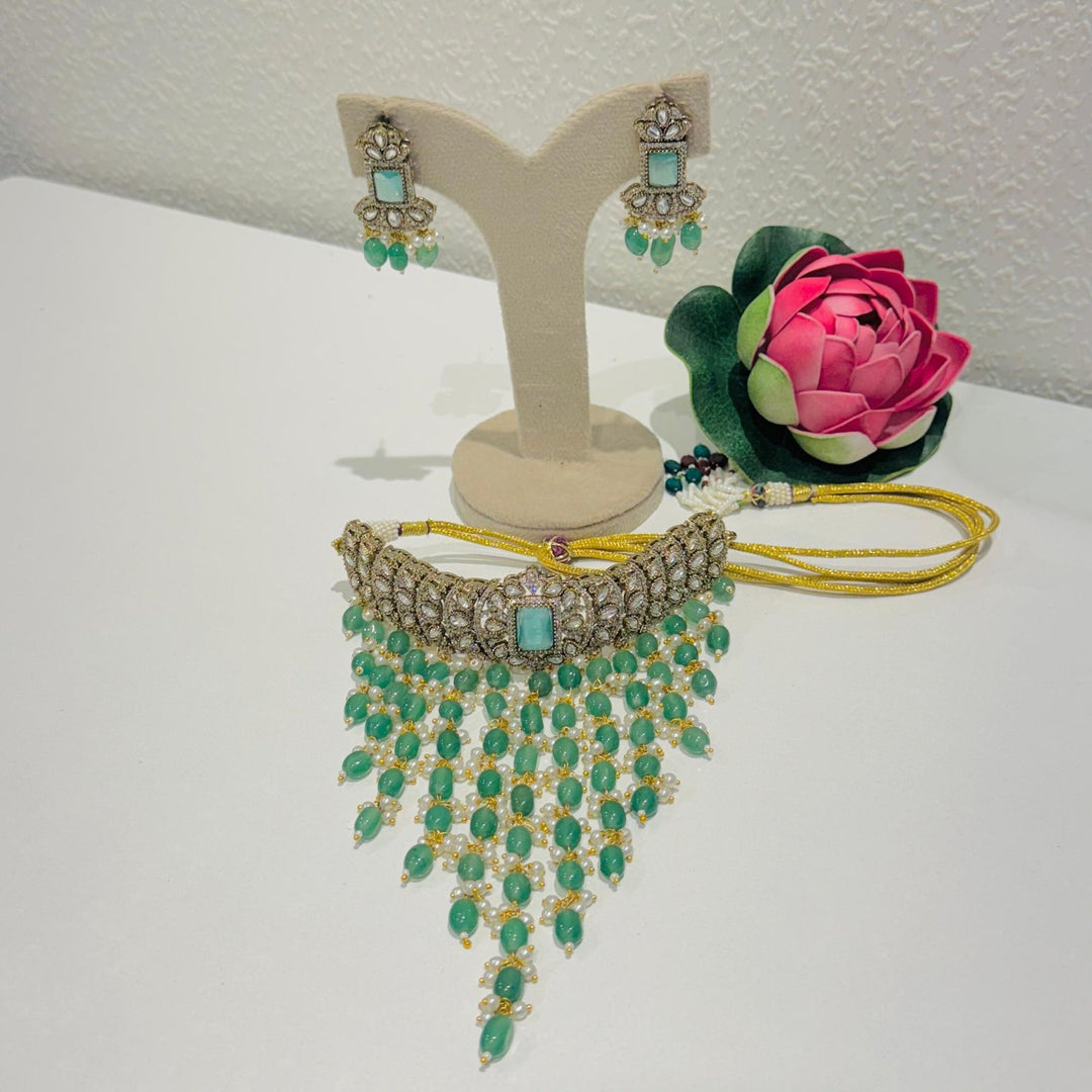 Green droplet bridal choker