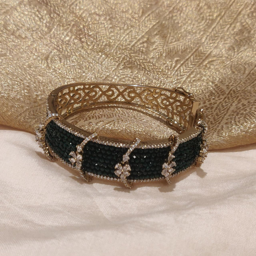 Exquisite Dark Green AD Stone Floral Openable Kada