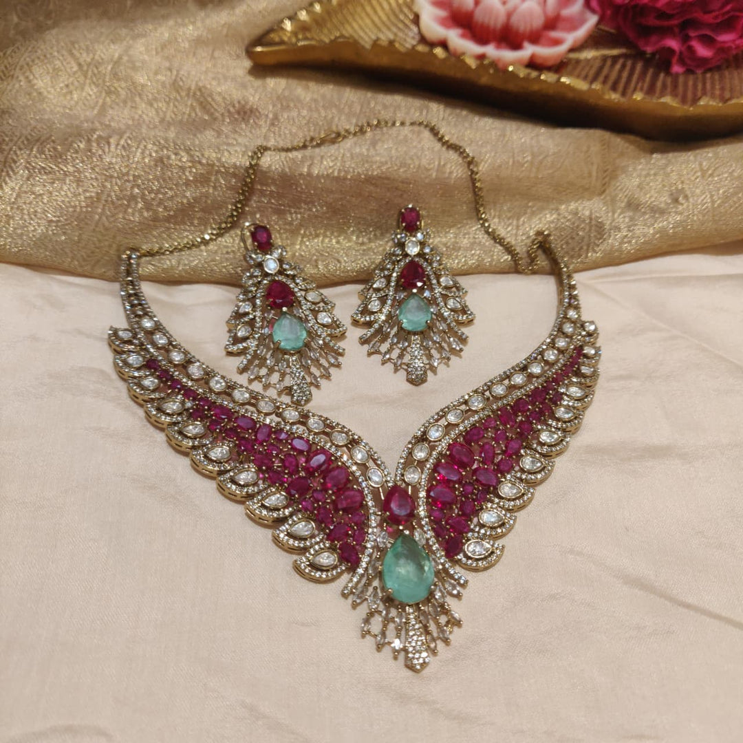 Refined Droplet Ruby Mint Stone Necklace