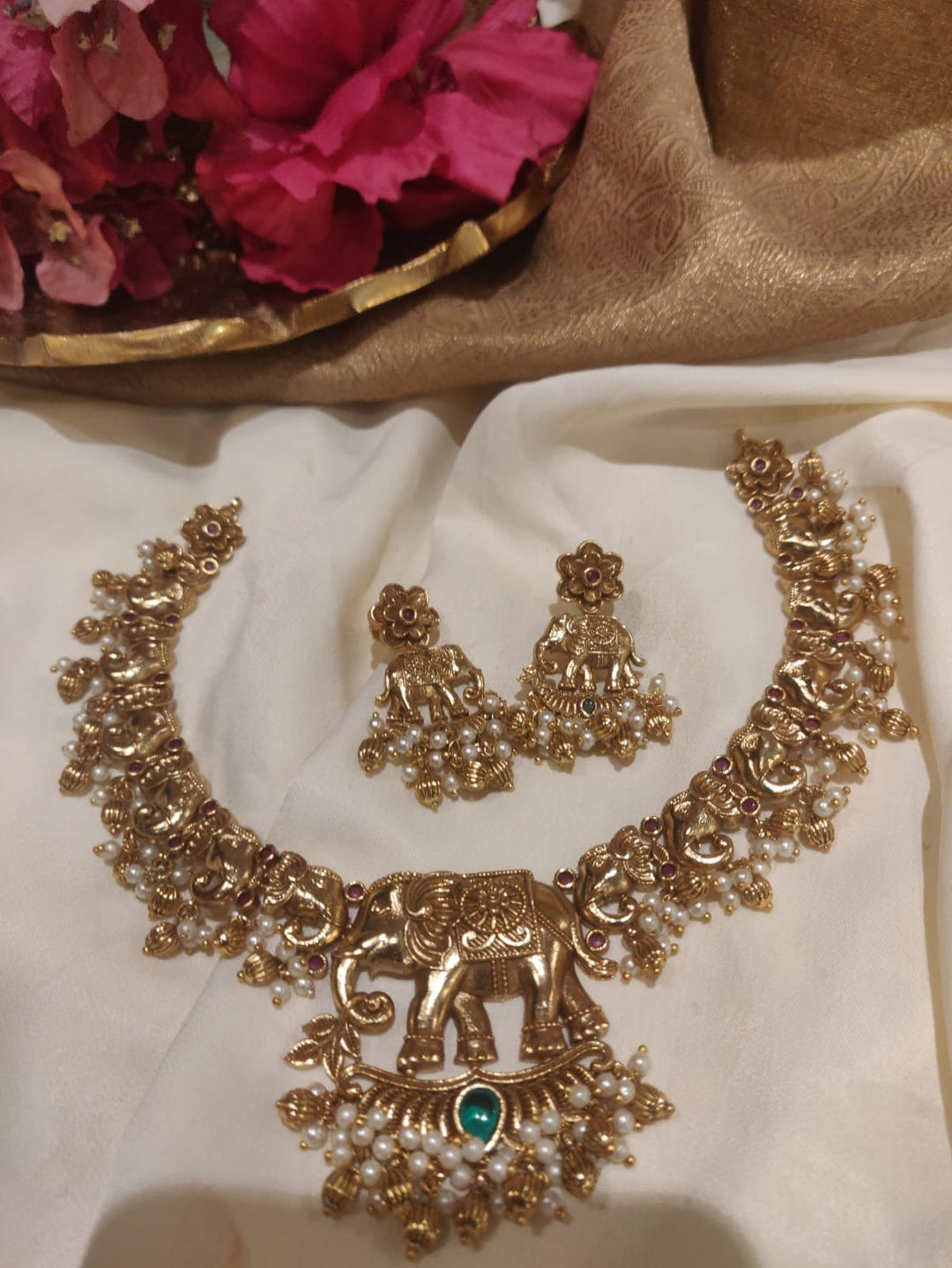 Alluring Gold Plated Elephant Design Short Necklace