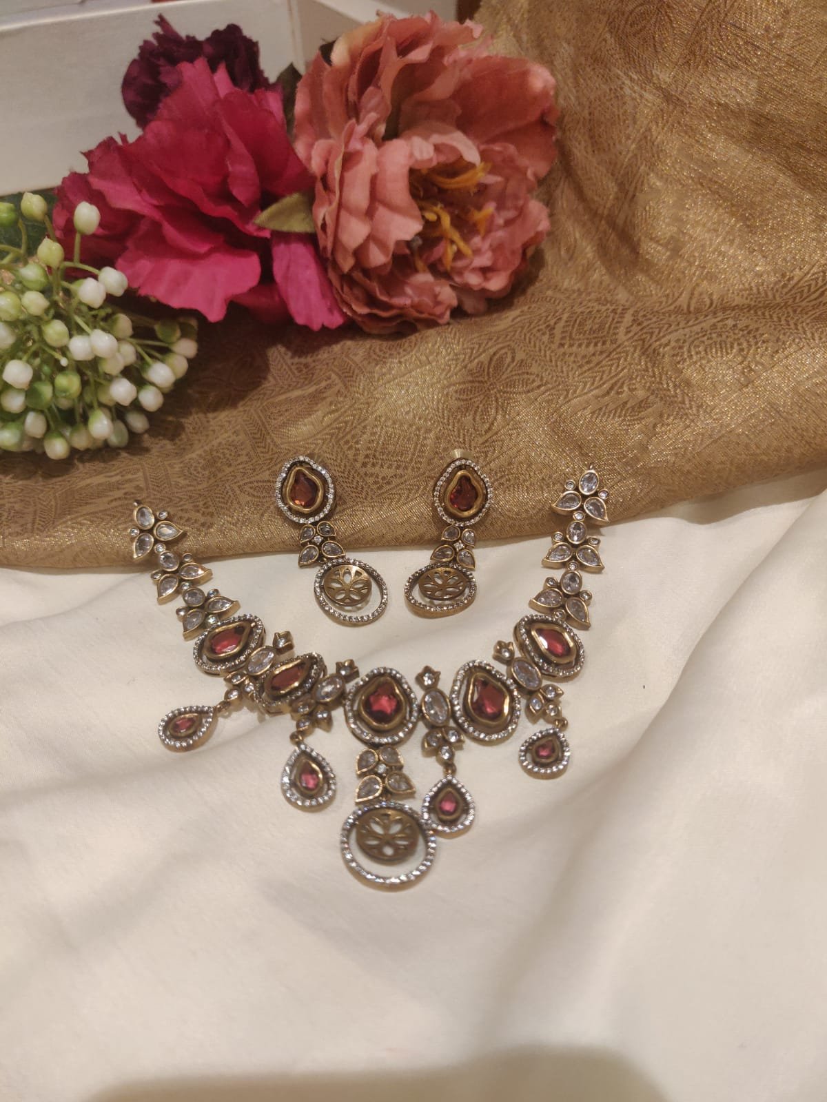 Emporia jewels 2094