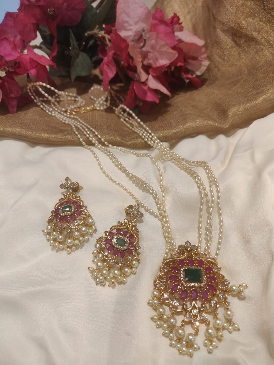 Premium Handcrafted Ruby Fitted Green Stone Styled Pearl Haar