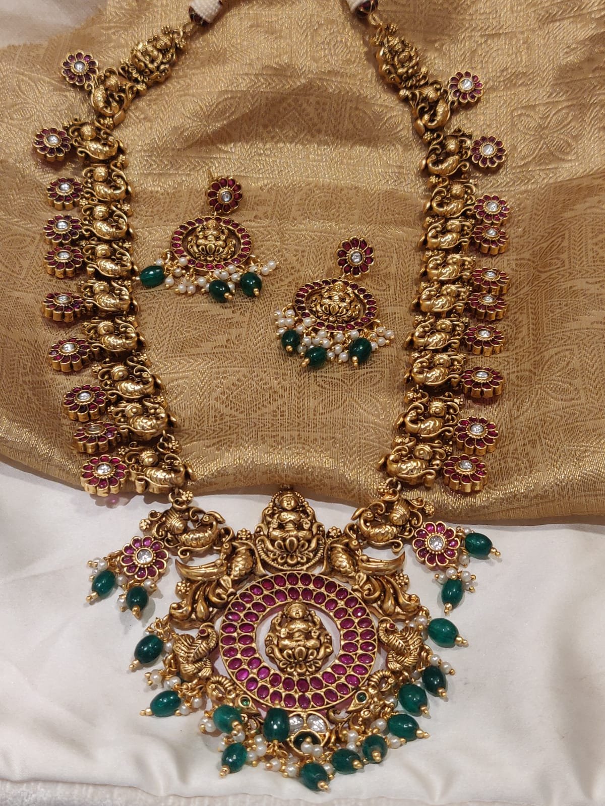Emporia jewels 504