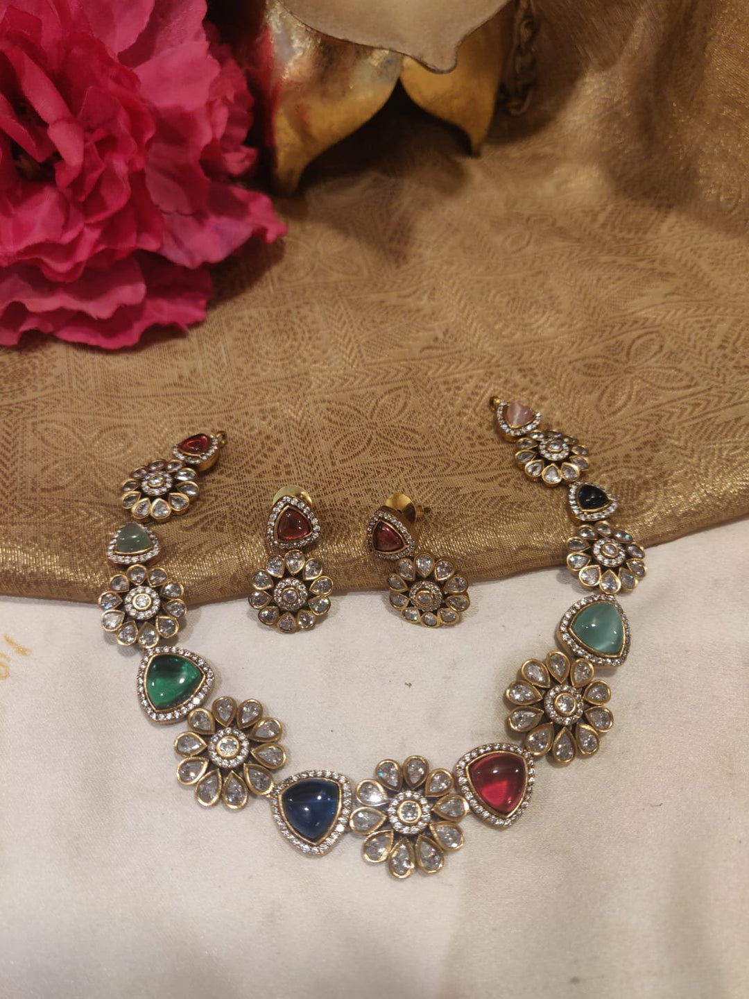 Multicolor Kundan Floral Necklace Set