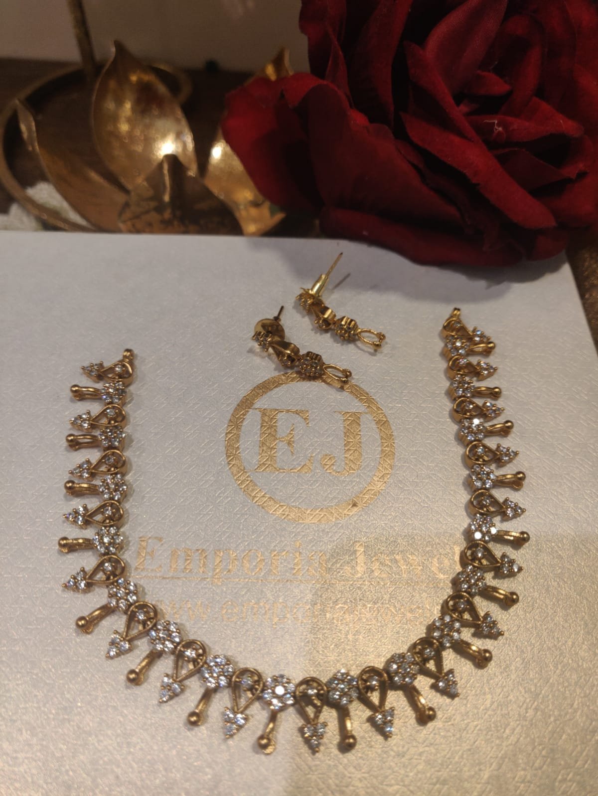 Emporia jewels 952